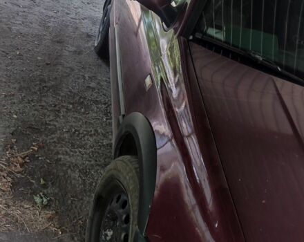 Красный Фольксваген Гольф, объемом двигателя 1.8 л и пробегом 199 тыс. км за 1300 $, фото 2 на Automoto.ua