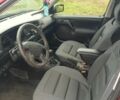 Фольксваген Гольф 1993 у Борисполе на Automoto.ua Червоний Фольксваген Гольф, об'ємом двигуна 1.4 л та пробігом 165 тис. км за 2053 $, фото 3 на Automoto.ua