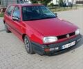 Червоний Фольксваген Гольф, об'ємом двигуна 1.39 л та пробігом 289 тис. км за 2100 $, фото 1 на Automoto.ua