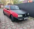 Красный Фольксваген Гольф, объемом двигателя 1.4 л и пробегом 284 тыс. км за 2000 $, фото 1 на Automoto.ua