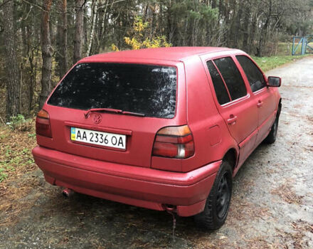 Червоний Фольксваген Гольф, об'ємом двигуна 1.78 л та пробігом 294 тис. км за 1550 $, фото 4 на Automoto.ua