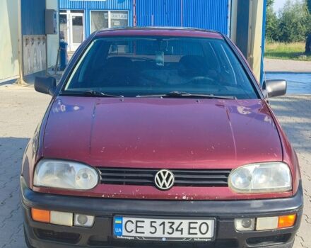 Красный Фольксваген Гольф, объемом двигателя 1.8 л и пробегом 325 тыс. км за 2200 $, фото 1 на Automoto.ua