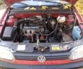 Фольксваген Гольф 1994 у Вышгороде на Automoto.ua Червоний Фольксваген Гольф, об'ємом двигуна 0 л та пробігом 100 тис. км за 642 $, фото 1 на Automoto.ua