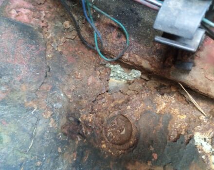 Фольксваген Гольф 1994 у Вышгороде на Automoto.ua Червоний Фольксваген Гольф, об'ємом двигуна 0 л та пробігом 100 тис. км за 642 $, фото 13 на Automoto.ua