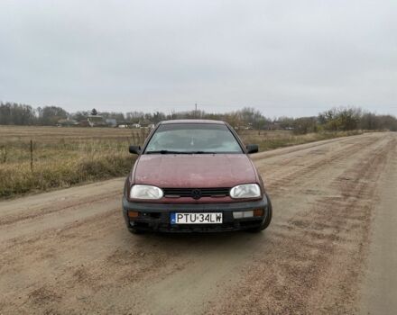 Красный Фольксваген Гольф, объемом двигателя 0 л и пробегом 3 тыс. км за 900 $, фото 6 на Automoto.ua