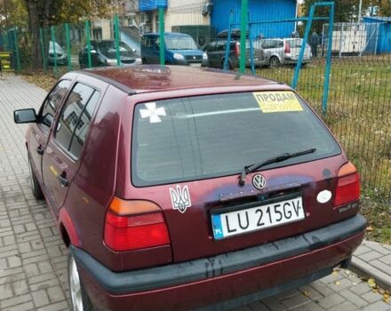 Красный Фольксваген Гольф, объемом двигателя 1.4 л и пробегом 265 тыс. км за 1500 $, фото 3 на Automoto.ua