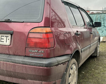 Червоний Фольксваген Гольф, об'ємом двигуна 1.6 л та пробігом 255 тис. км за 2350 $, фото 1 на Automoto.ua