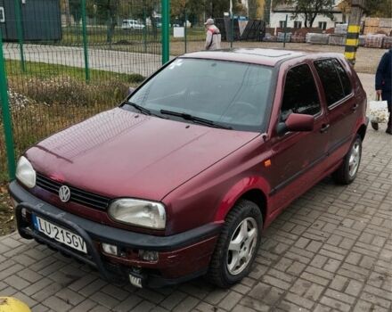 Красный Фольксваген Гольф, объемом двигателя 1.4 л и пробегом 265 тыс. км за 1500 $, фото 1 на Automoto.ua