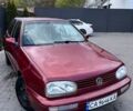 Красный Фольксваген Гольф, объемом двигателя 1.78 л и пробегом 91 тыс. км за 3300 $, фото 1 на Automoto.ua