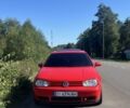 Красный Фольксваген Гольф, объемом двигателя 1.8 л и пробегом 227 тыс. км за 3370 $, фото 1 на Automoto.ua
