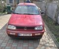 Красный Фольксваген Гольф, объемом двигателя 1.8 л и пробегом 255 тыс. км за 2700 $, фото 1 на Automoto.ua