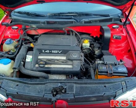 Красный Фольксваген Гольф, объемом двигателя 1.4 л и пробегом 0 тыс. км за 3300 $, фото 1 на Automoto.ua