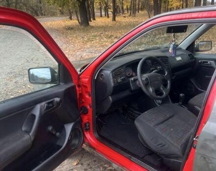 Красный Фольксваген Гольф, объемом двигателя 0 л и пробегом 24 тыс. км за 799 $, фото 13 на Automoto.ua