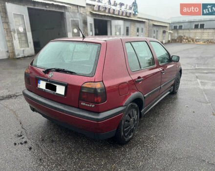 Красный Фольксваген Гольф, объемом двигателя 1.4 л и пробегом 125 тыс. км за 3500 $, фото 4 на Automoto.ua