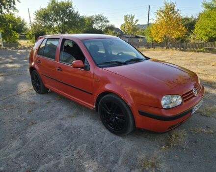 Красный Фольксваген Гольф, объемом двигателя 1.6 л и пробегом 280 тыс. км за 2760 $, фото 5 на Automoto.ua