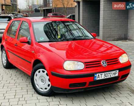 Червоний Фольксваген Гольф, об'ємом двигуна 1.4 л та пробігом 240 тис. км за 2999 $, фото 24 на Automoto.ua