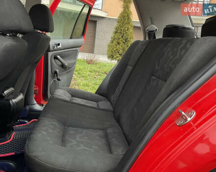 Червоний Фольксваген Гольф, об'ємом двигуна 1.4 л та пробігом 240 тис. км за 2999 $, фото 11 на Automoto.ua