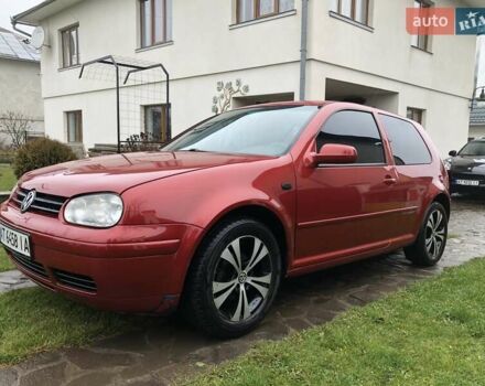 Червоний Фольксваген Гольф, об'ємом двигуна 1.39 л та пробігом 261 тис. км за 3000 $, фото 3 на Automoto.ua