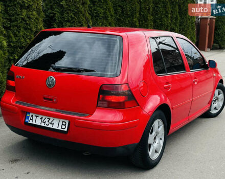 Червоний Фольксваген Гольф, об'ємом двигуна 1.6 л та пробігом 216 тис. км за 3200 $, фото 24 на Automoto.ua