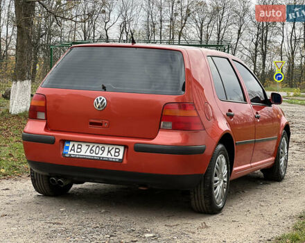 Фольксваген Гольф 1998 у Тульчине на Automoto.ua Червоний Фольксваген Гольф, об'ємом двигуна 1.39 л та пробігом 300 тис. км за 3000 $, фото 8 на Automoto.ua