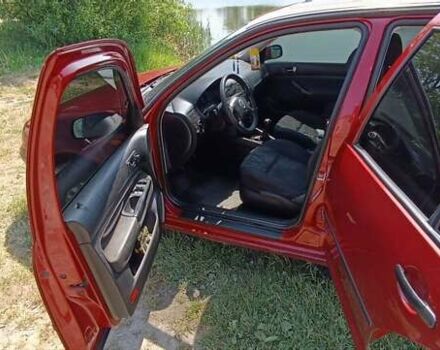 Красный Фольксваген Гольф, объемом двигателя 1.6 л и пробегом 274 тыс. км за 4300 $, фото 29 на Automoto.ua