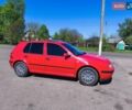 Красный Фольксваген Гольф, объемом двигателя 1.4 л и пробегом 300 тыс. км за 4100 $, фото 3 на Automoto.ua