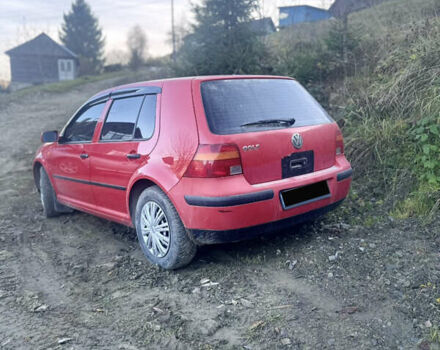 Красный Фольксваген Гольф, объемом двигателя 1.39 л и пробегом 272 тыс. км за 3600 $, фото 5 на Automoto.ua