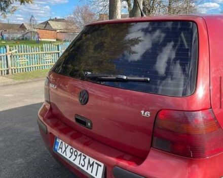 Червоний Фольксваген Гольф, об'ємом двигуна 1.6 л та пробігом 218 тис. км за 4200 $, фото 2 на Automoto.ua