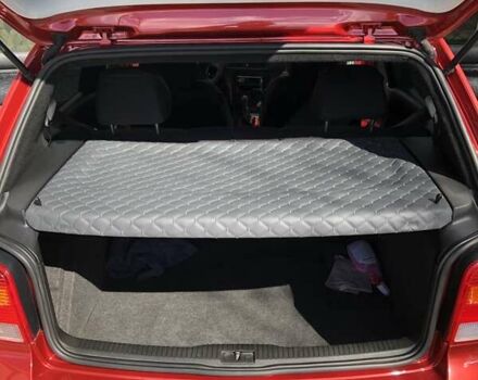 Червоний Фольксваген Гольф, об'ємом двигуна 1.39 л та пробігом 261 тис. км за 3000 $, фото 17 на Automoto.ua