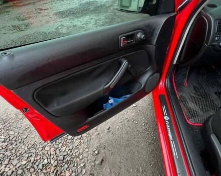 Червоний Фольксваген Гольф, об'ємом двигуна 1.39 л та пробігом 311 тис. км за 3400 $, фото 14 на Automoto.ua