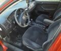 Красный Фольксваген Гольф, объемом двигателя 1.6 л и пробегом 280 тыс. км за 2760 $, фото 7 на Automoto.ua
