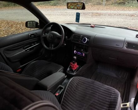 Червоний Фольксваген Гольф, об'ємом двигуна 1.9 л та пробігом 499 тис. км за 4300 $, фото 13 на Automoto.ua