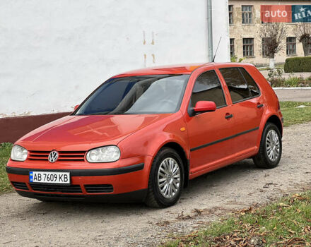 Фольксваген Гольф 1998 у Тульчине на Automoto.ua Червоний Фольксваген Гольф, об'ємом двигуна 1.39 л та пробігом 300 тис. км за 3000 $, фото 2 на Automoto.ua
