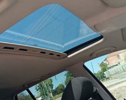 Красный Фольксваген Гольф, объемом двигателя 1.6 л и пробегом 274 тыс. км за 4300 $, фото 9 на Automoto.ua