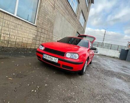 Червоний Фольксваген Гольф, об'ємом двигуна 1.39 л та пробігом 311 тис. км за 3400 $, фото 6 на Automoto.ua