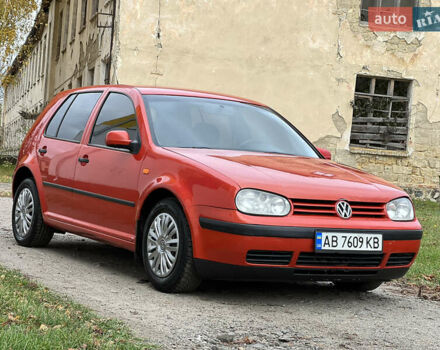 Фольксваген Гольф 1998 у Тульчине на Automoto.ua Червоний Фольксваген Гольф, об'ємом двигуна 1.39 л та пробігом 300 тис. км за 3000 $, фото 10 на Automoto.ua
