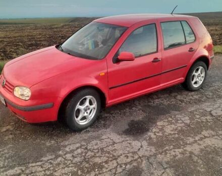Красный Фольксваген Гольф, объемом двигателя 1.39 л и пробегом 263 тыс. км за 3200 $, фото 7 на Automoto.ua