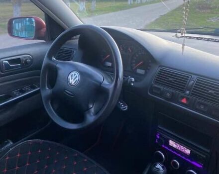 Червоний Фольксваген Гольф, об'ємом двигуна 1.6 л та пробігом 218 тис. км за 4200 $, фото 9 на Automoto.ua