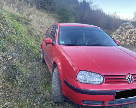 Красный Фольксваген Гольф, объемом двигателя 1.39 л и пробегом 272 тыс. км за 3600 $, фото 8 на Automoto.ua