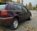 Фольксваген Гольф 1998 в Черкассах на Automoto.ua Красный Фольксваген Гольф, объемом двигателя 1 л и пробегом 1 тыс. км за 1550 $, фото 2 на Automoto.ua