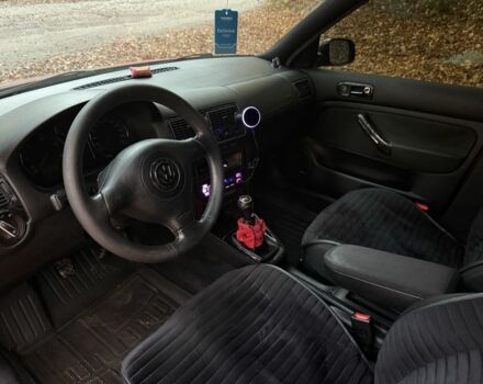 Червоний Фольксваген Гольф, об'ємом двигуна 1.9 л та пробігом 499 тис. км за 4300 $, фото 15 на Automoto.ua