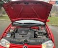 Красный Фольксваген Гольф, объемом двигателя 1.6 л и пробегом 70 тыс. км за 4250 $, фото 6 на Automoto.ua