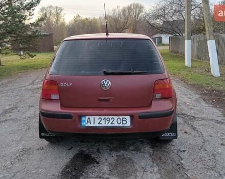Червоний Фольксваген Гольф, об'ємом двигуна 1.39 л та пробігом 278 тис. км за 2250 $, фото 4 на Automoto.ua