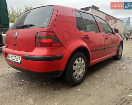 Красный Фольксваген Гольф, объемом двигателя 1.4 л и пробегом 180 тыс. км за 3200 $, фото 10 на Automoto.ua