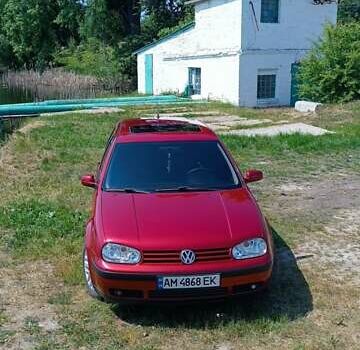 Красный Фольксваген Гольф, объемом двигателя 1.6 л и пробегом 274 тыс. км за 4300 $, фото 4 на Automoto.ua