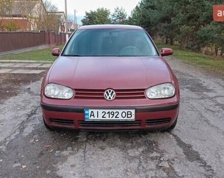 Червоний Фольксваген Гольф, об'ємом двигуна 1.39 л та пробігом 278 тис. км за 2250 $, фото 5 на Automoto.ua