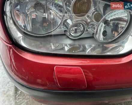 Красный Фольксваген Гольф, объемом двигателя 1.6 л и пробегом 177 тыс. км за 4600 $, фото 8 на Automoto.ua