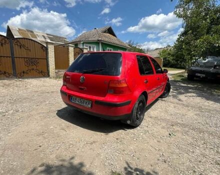 Красный Фольксваген Гольф, объемом двигателя 1.6 л и пробегом 310 тыс. км за 2800 $, фото 4 на Automoto.ua