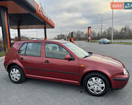 Красный Фольксваген Гольф, объемом двигателя 1.6 л и пробегом 179 тыс. км за 4100 $, фото 5 на Automoto.ua