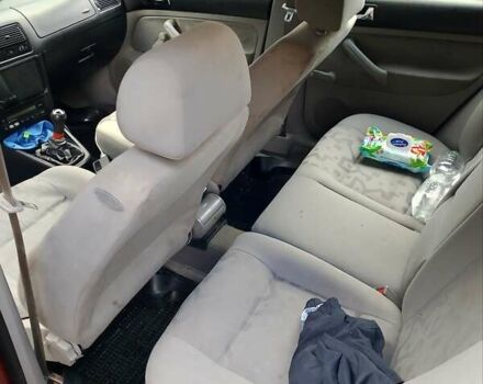 Червоний Фольксваген Гольф, об'ємом двигуна 1.6 л та пробігом 370 тис. км за 2900 $, фото 2 на Automoto.ua